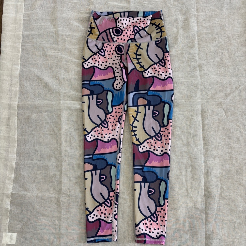 Greenfit Women’s Colorful Abstract Leggings- ONESIZE